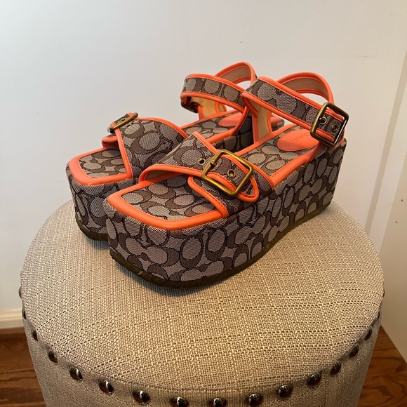 Coach Platform Sandals 8.5 / 39 - Picture 1 of 5